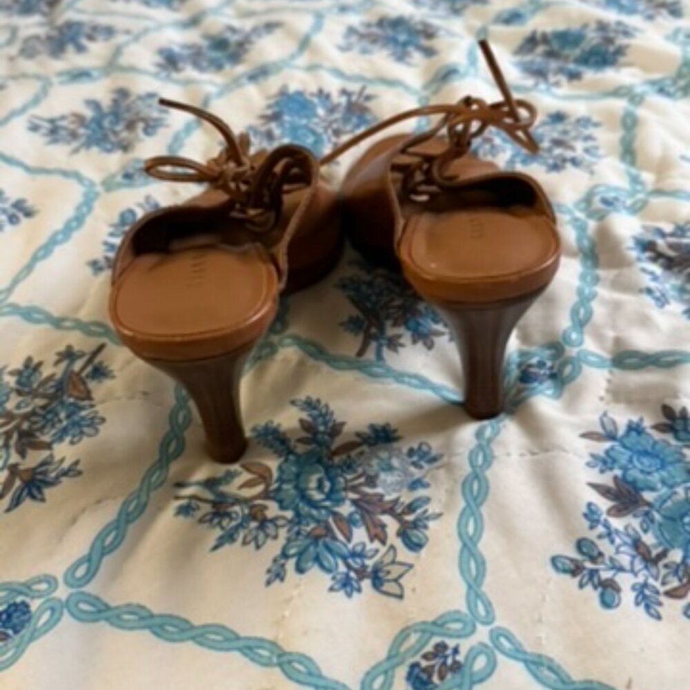 Gianni Bini Brown Lace Up Heel - Picture 13 of 13